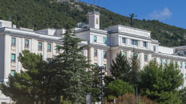San Giovanni Rotondo, infermiere stupra paziente nell'ospedale di Padre Pio: arrestato