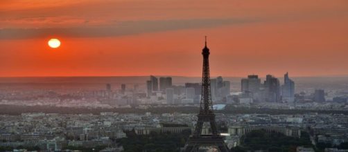 Yellow Vest protests in france spread to belgium and the Netherlands - Image credit - Free Photos | Pixabay