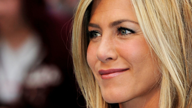 Jennifer Aniston dichiara a Vanity Fair: 'I miei matrimoni sono stati di successo'