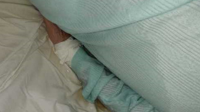 &laquo;Mia madre legata al letto d'ospedale e impregnata di urine&raquo;: la denuncia choc a Caserta - Il Messaggero