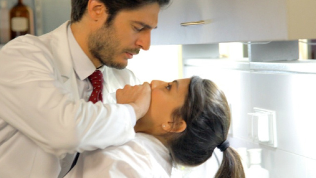 Alessandra Mastronardi, con "L'allieva" ogni marted&igrave; su Raiuno dal ... - velvetcinema.it