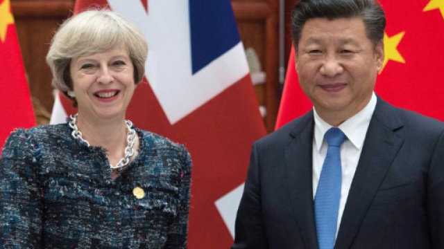 Teresa May in visita istituzionale in Cina