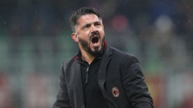 Gattuso esulta sotto la pioggia