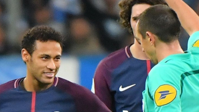 Neymar : Apr&egrave;s sa soir&eacute;e chaotique, il pousse un coup de gueule ! - public.fr