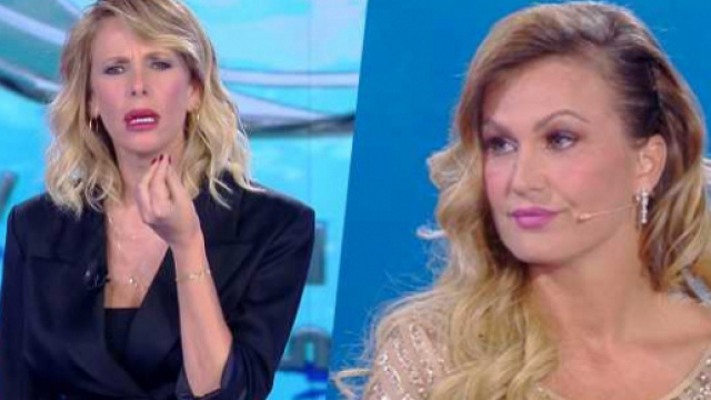 Alessia Marcuzzi contro Eva Henger: le parole al vetriolo