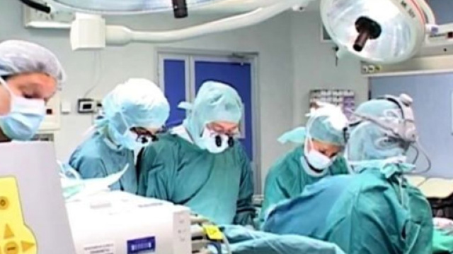 Nuoro, neonato muore in sala parto e mamma in rianimazione: aperta ... - today.it