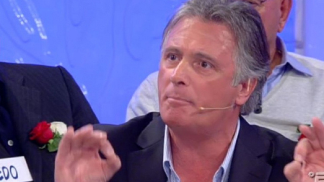 Uomini e Donne, Giorgio Manetti sommerso dalle critiche.