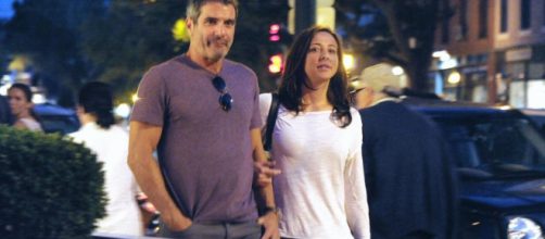 Mario Singer y Kasey Dexter en controversia