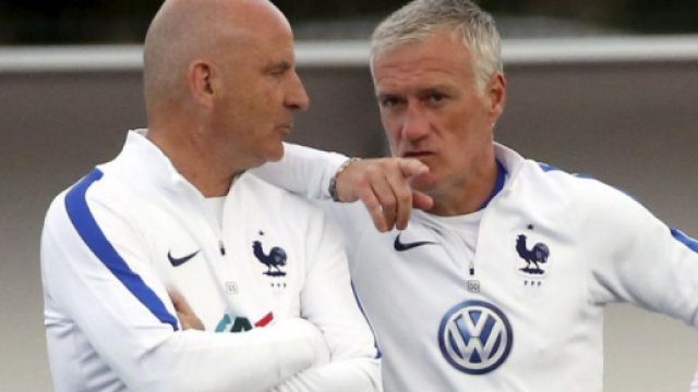 Equipe de France : Deschamps lutte contre les &eacute;l&eacute;ments - Le Parisien - leparisien.fr