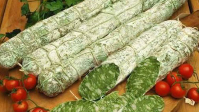 Il salame vegano fake circolato in rete