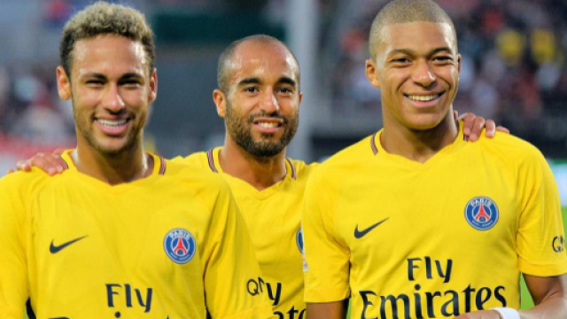 Foot PSG - PSG : Mbapp&eacute; en &eacute;quipe du Br&eacute;sil, il en r&ecirc;ve - Foot 01 - foot01.com