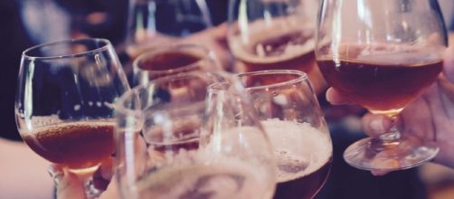 Bebida alco&oacute;lica afeta o comportamento humano