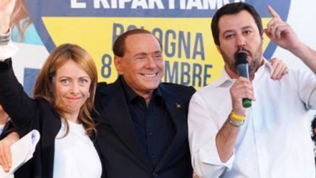 Centrodestra in pezzi: Bossi "rompe" con Salvini, Berlusconi ... - today.it
