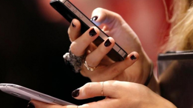 Csm, giudice finge il furto del cellulare per coprire il ... - lastampa.it