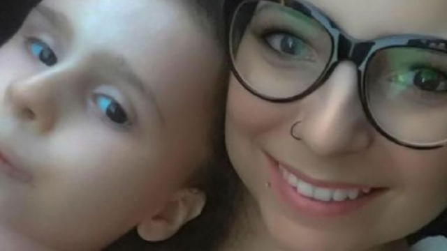 Non c'&egrave; l'ha fatta Bea, la bimba di pietra. Lo scorso 6 agosto era morta di tumore sua mamma Stefania.