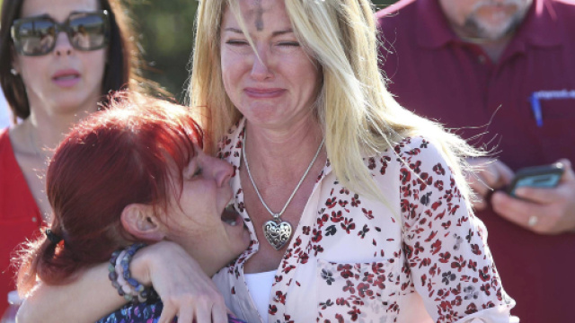 La sparatoria del diciannovenne Nikolas Cruz riaccende la ferita americana sulla vulnerabilit&agrave; delle scuole