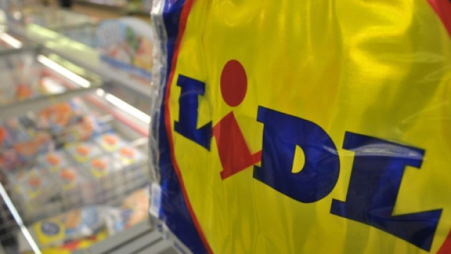 Lidl ritira tortine con pezzi metallici: l'azienda coinvolta e le avvertenze da sapere