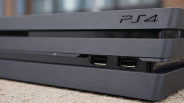 PlayStation 4 Pro. La console premium di casa Sony.