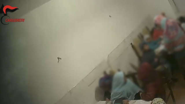 Bambini picchiati da una maestra abusiva a Pordenone