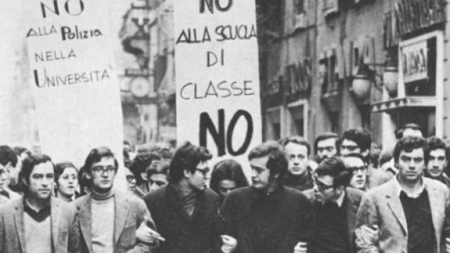 Furono proprio gli studenti universitari ad iniziare la rivolta