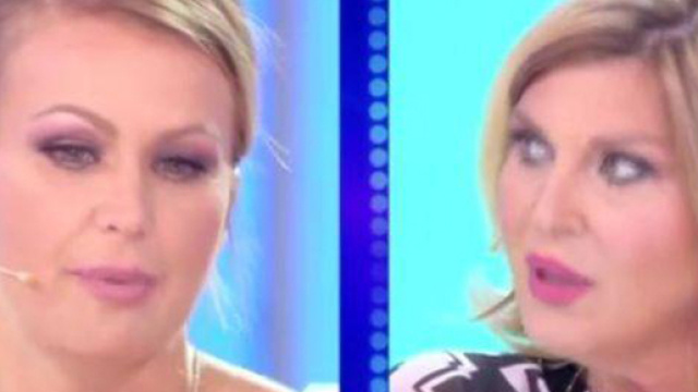 Domenica Live, 'canna-gate': Eva contro Nadia