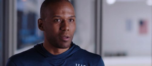 Shani Davis for Team USA. [image source: Deloitte/YouTube screenshot]