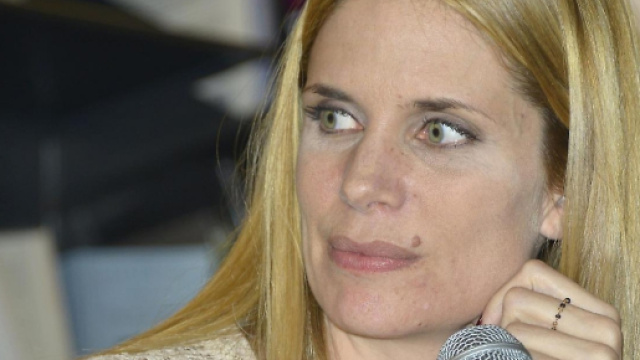 Filippa Lagerback si &egrave; raccontata a Verissimo - liberoquotidiano.it