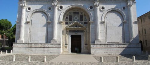 Alberti: San Francesco de R&iacute;mini