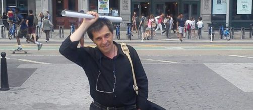 Carlos Lomnbas. Intructor virtual