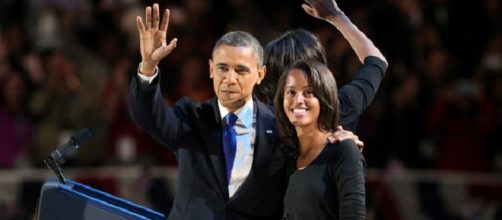 Malia Obama com o pai Barack, quando era presidente