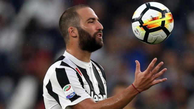 Insulti e minacce a Higuain - fourfourtwo.com