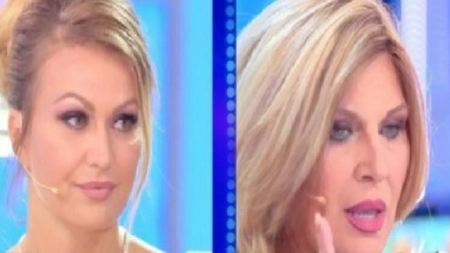 Nadia Rinaldi e Eva Henger: il confronto tra le due ex naufraghe