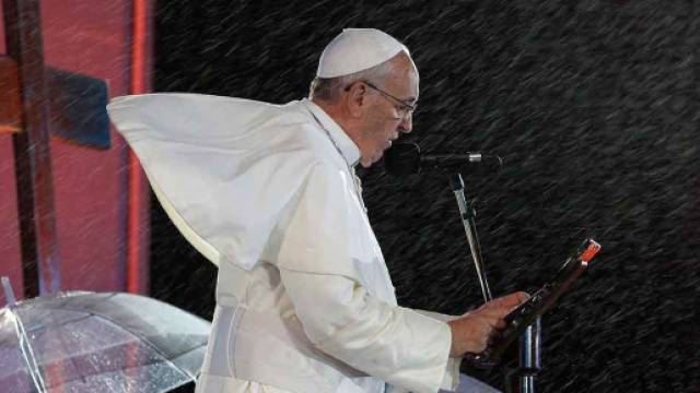 Papa Francesco alla Giornata della Giovent&ugrave; sulla spiaggia di Copacabana