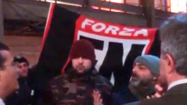 Blitz di Forza Nuova a La7, identificati in 20 - La Stampa - lastampa.it