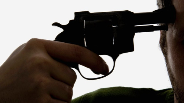Si spara nel giorno della laurea: tragedia per uno studente ... - liveuniversity.it