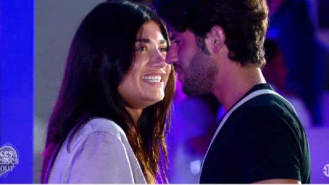 Les princes et les princesses de l'amour : Laurie et Laury ... - 6play.fr