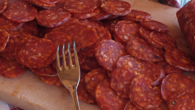 salmonella in salamino piccante, ecco la marca che &egrave; stata ritirata dal mercato