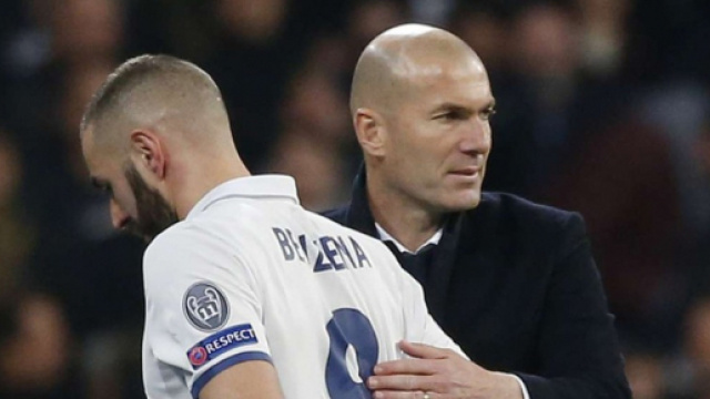 Zidane d&eacute;fend Karim Benzema... !