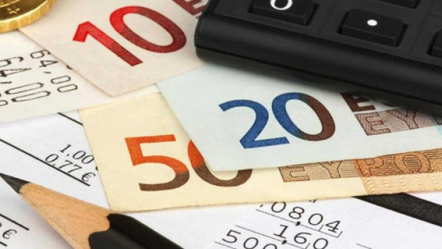 Menzogna dei 35 euro in pi&ugrave; in bolletta: ecco cosa c'&egrave; per&ograve; di vero