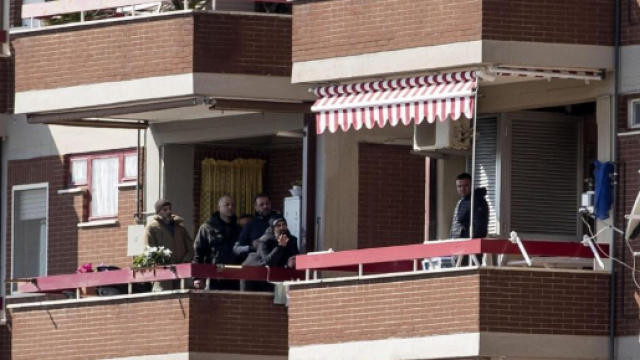 Un uomo potrebbe uccidere le sue figlie.