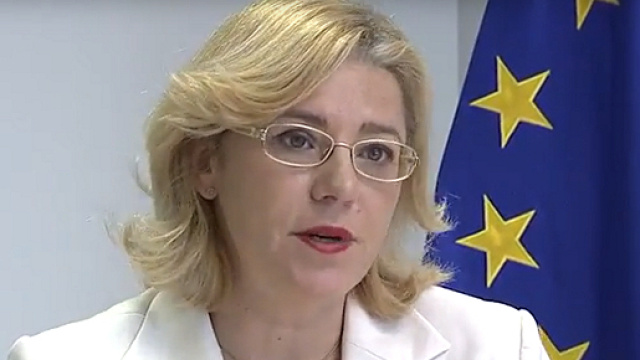 Corina Cretu, commissaria europea per la Politica regionale nella Commissione Juncker