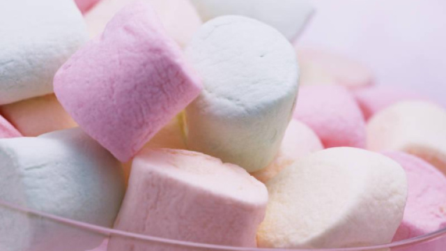 Marshmallow ritirati per presenza di topi nello stabilimento: ecco la marca