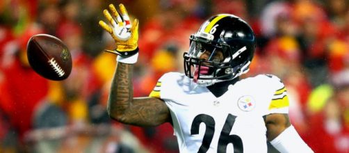 Pittsburgh Steelers' Le'Veon Bell. - [Sporting News / YouTube screencap]
