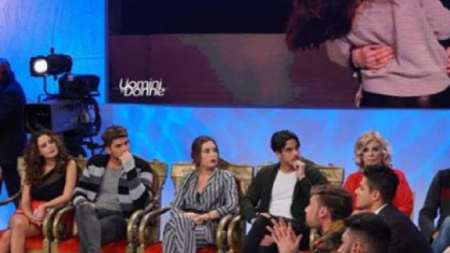 Una registrazione della puntata del trono classico