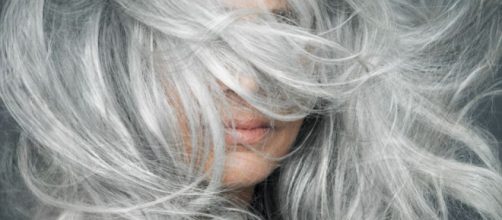 Elimina las canas de forma natural. | Estilo Punta Internacional - estilopunta.com