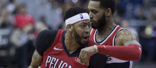 Will Anthony Davis force his way out of New Orleans? / Photo via Keith Allison, Flickr CC