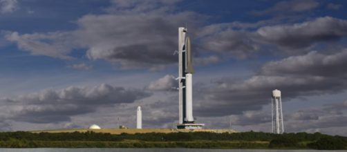 SpaceX BFR on the pad [image courtesy YouTube capture]