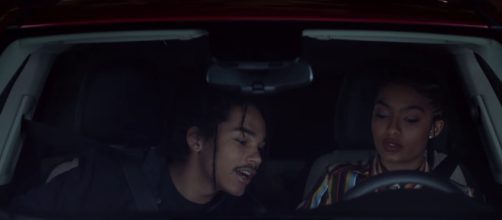 Zoey and Luca fight for control of Siri on 'Grown-ish' (TV Promos/YouTube Screencap)