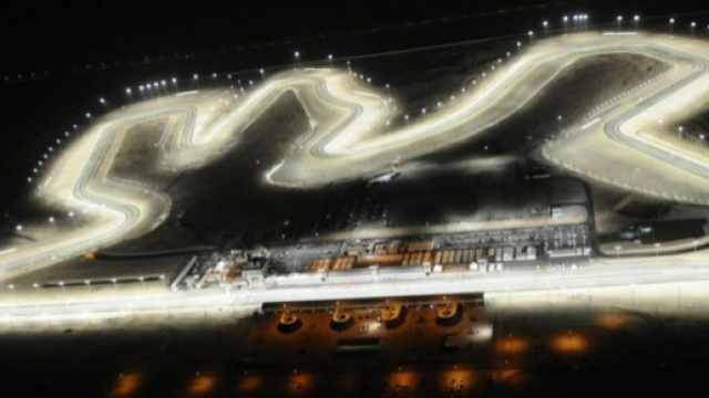 Qatar MotoGP: Il circuito illuminato foto Sport Rider - sportrider.com
