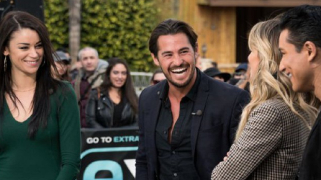 Sarah et R&eacute;mi Notta (Les Anges ) cr&eacute;ent le buzz &agrave; la t&eacute;l&eacute;vision am&eacute;ricaine aux c&ocirc;t&eacute;s de Mario Lopez !